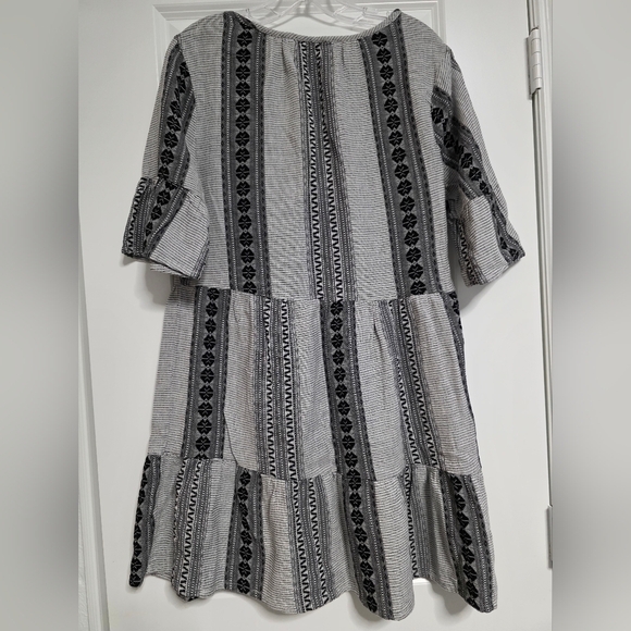 Dylan Black and White Cotton Midi Dress Size Small - Picture 2 of 5